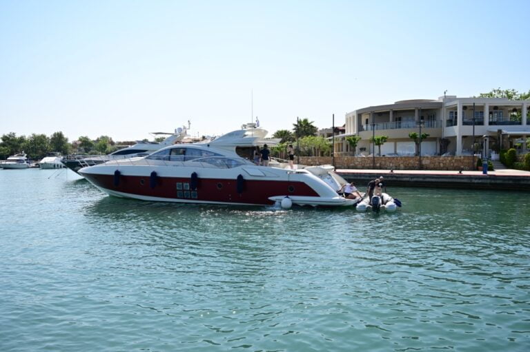 Azimut 68 s (7)
