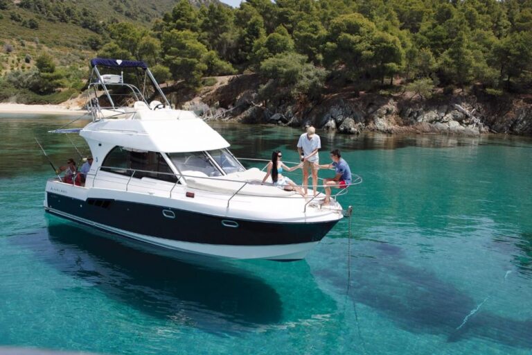 Beneteau Antares 10 (9)