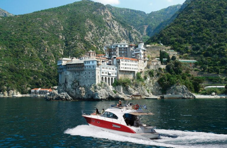 Beneteau Antares 12 (2)