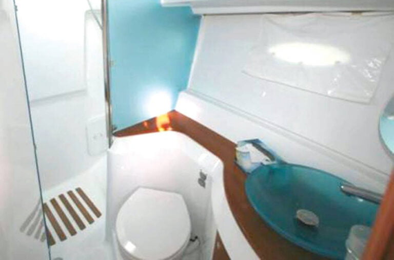 Beneteau Antares 12 (4)