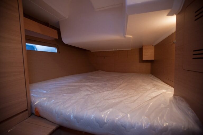 Dufour 410 Grand Large (9)