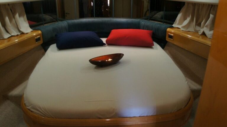 Fairline Squadron 52 (14)