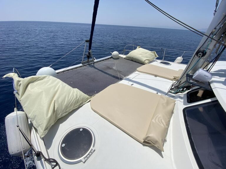 Fountain Pajot Lavezzi 40 (16)