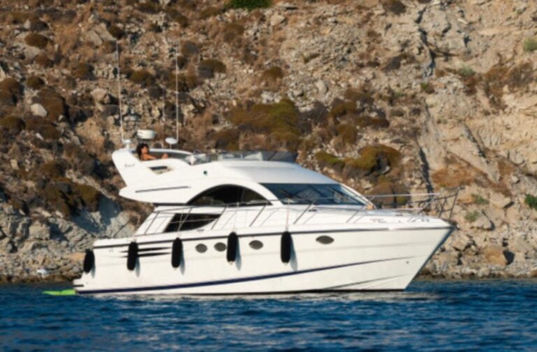 fairline-fantom-43-ft-10
