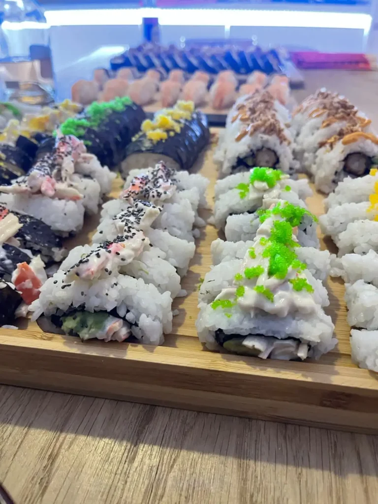 Glass Bottom Motor Yacht 150 Guests (18)