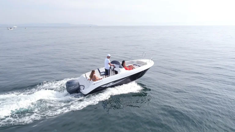 Moonday 540 SD 8 guests (6)