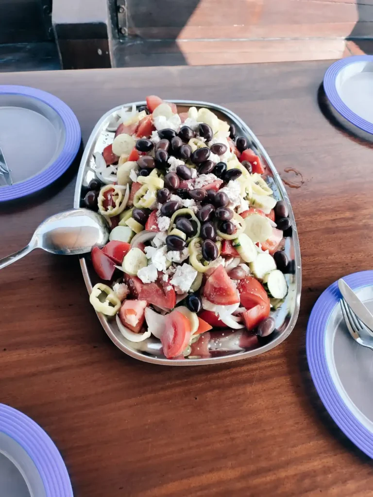 wooden sailing 40 guests φωτο barbeuce 6 (2)